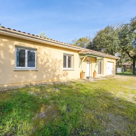 Rosie - Jolie Maison Avec Terrasse Et Piscine